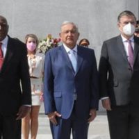 La hija de Ebrard participó en la gira por "invitación" del gobierno cubano: SRE