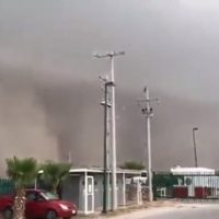 Una tolvanera sorprende a habitantes de la Comarca Lagunera (Video)