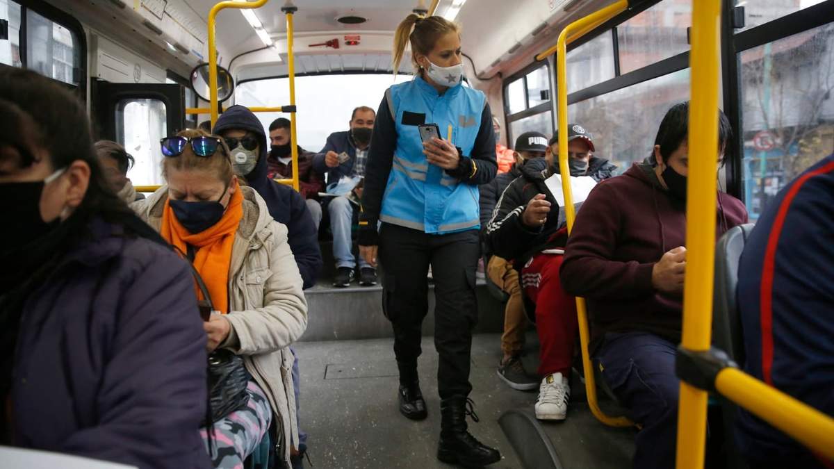 Transporte público. Fuente: (Twitter)