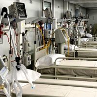 En la Provincia usarán camas de pediatría para enfermos graves de coronavirus