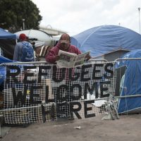 Fiscal general de EU enviará a 'ejército” de fiscales y jueces por caravana de migrantes