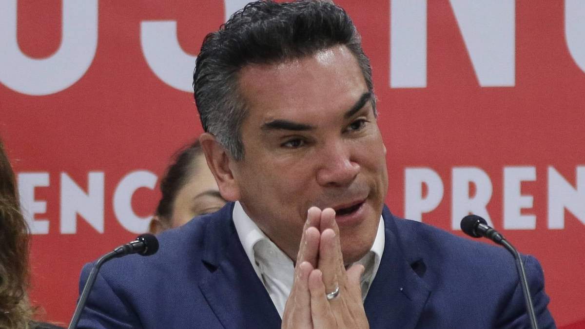 El dirigente nacional del PEI, Alejandro "Alito" Moreno