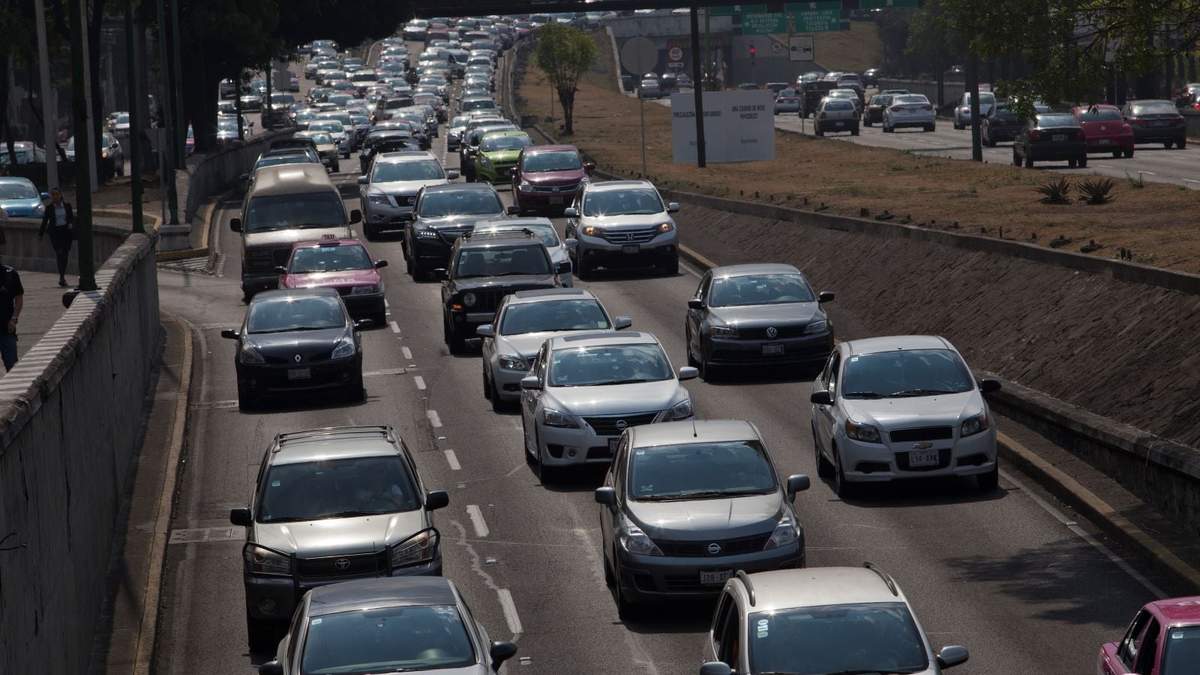 Cada automóvil contiene 400 kilogramos de plásticos, en promedio