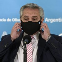 "Alberto Fernández no tiene plan y ansía popularidad": el contundente editorial de The Economist