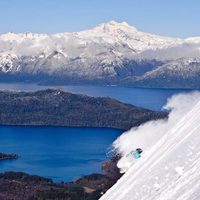 Villa La Angostura: qué hacer esta temporada de invierno 2025 en Cerro Bayo y cuáles son los precios