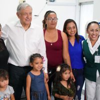 Trump y AMLO hablan por teléfono sobre cooperación bilateral