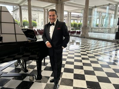 Tenor mexicano Emilio Ruggerio denuncia a la Secretaría de Cultura de Puebla por incumplir pago