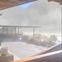 Alerta amarilla en Mendoza: a qué hora podría bajar el Zonda