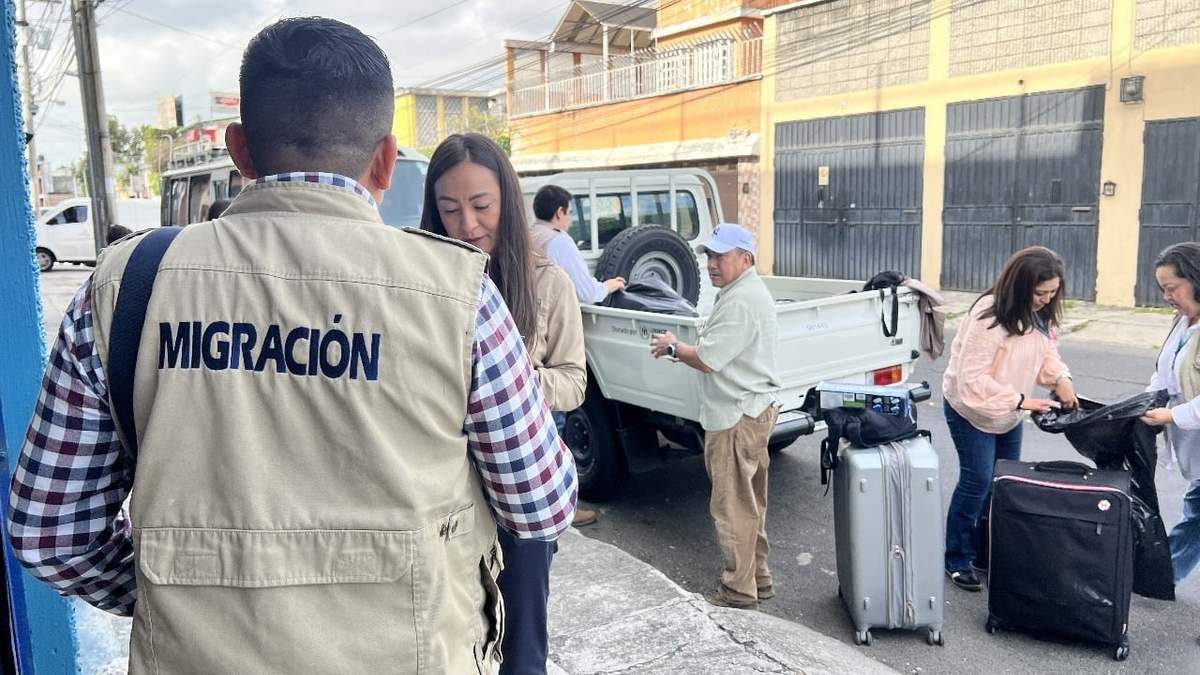Guatemala asegura que ha recibido a cerca de cien mexicanos que huyeron por violencia en Chiapas