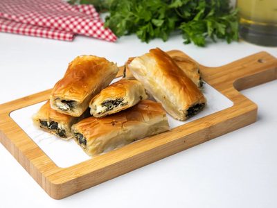 Bocaditos de espinaca: crujientes y cremosos, fáciles y ricos para la picadita del finde