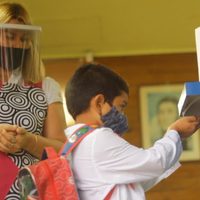 Terminó la confusión: hoy se firmó la resolución que ordena el regreso de las clases presenciales