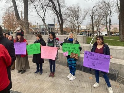 Marcharon por Justicia por la muerte de la nena de Plottier