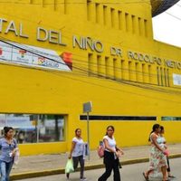 Médicos de Tabasco denuncian carencias y falta de insumos en hospitales; Salud lo niega