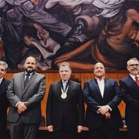 La UdeG entrega Doctorado Honoris Causa al expresidente colombiano Juan Manuel Santos