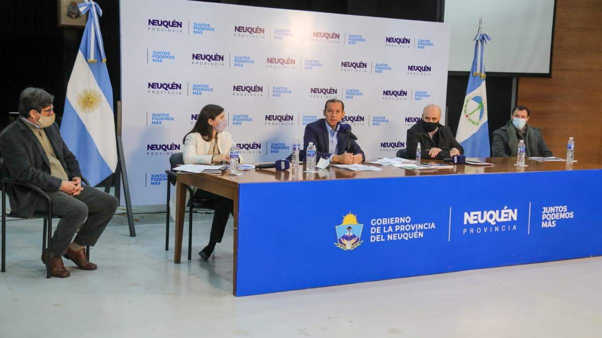 Conferencia de prensa del Gobierno de la provincia de Neuquén. Fuente: (Twitter)