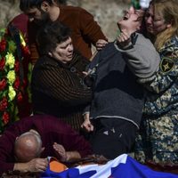 Armenia y Azerbaiyán se acusan de no cumplir la tregua: los combates continúan