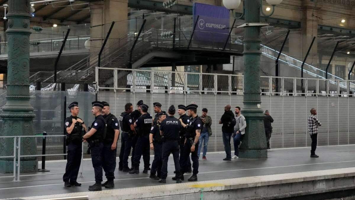 Francia reporta actos vandálicos contra líneas de telecomunicaciones
