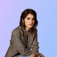 Eva de Dominici marca el ritmo de la moda con este tapado que todas quieren este otoño