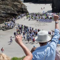 Caos en Mar del Plata: una protesta en la playa terminó con disturbios y destrozos