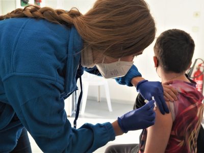 Plan de vacunación en Neuquén: dónde se aplicarán dosis este sábado, 25 de diciembre