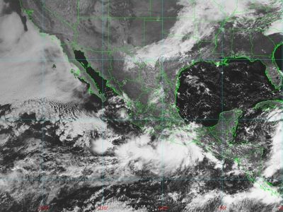 Guerrero en alerta por tormenta "John"; podría convertirse en huracán