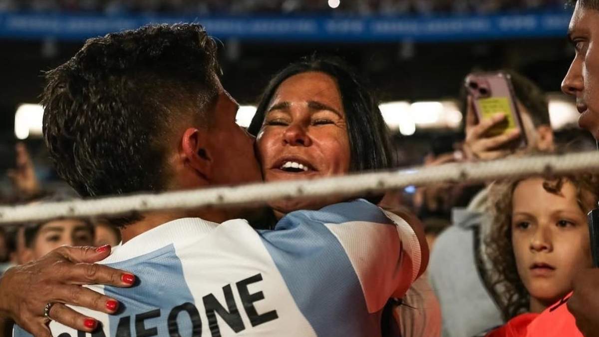 Carolina Baldini y Giuliano Simeone. Fuente: (Instagram)