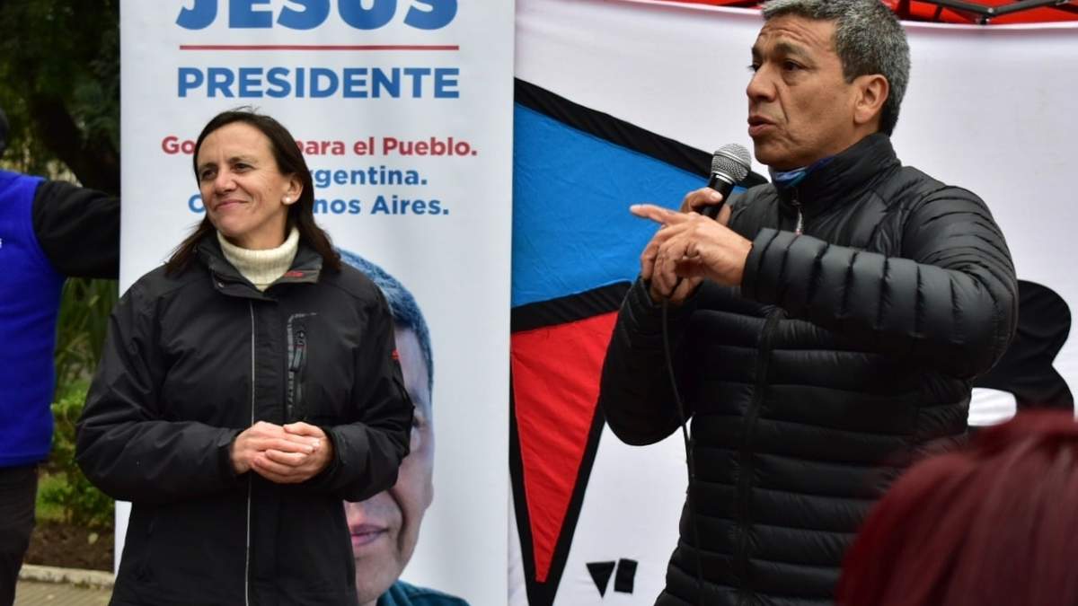 El candidato a presidente neuquino, Jesús Escobar. Fuente (Twitter).