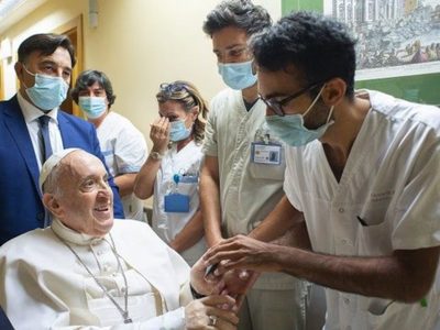 Revelaron detalles de los últimos momentos de vida de Francisco
