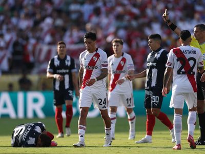No podrá jugar ante Inter: el enojo de Enzo Pérez por el arbitraje contra Monterrey