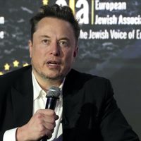 Elon Musk comparte video manipulado con IA que imita la voz de Kamala Harris