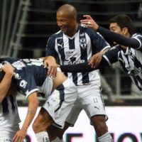 Monterrey y Tigres se despegan; Morelia, León y América, casi en liguilla