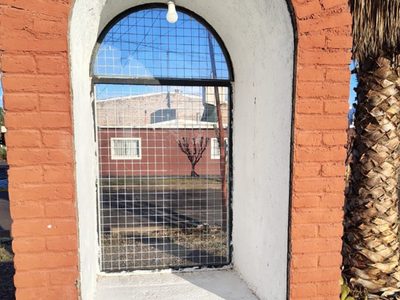 Indignación: en Las Heras se roban hasta la Virgen
