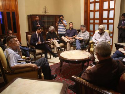 Guaidó agradece a Uruguay por "sumarse a la democracia"