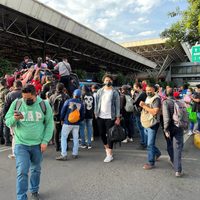 Metro reanuda servicio en Línea 2 tras corto circuito; Fiscalía inicia investigación
