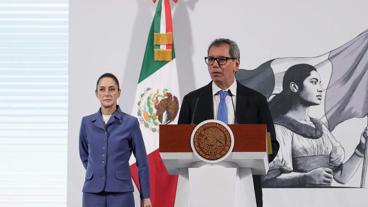 El secretario de Hacienda y Crédito Público (SHCP), Edgar Amador, en conferencia