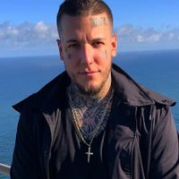 La primera figura de El Trece a la que reemplazaría Alex Caniggia