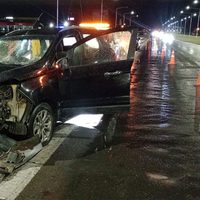 Chocó en el Acceso Este y dio positivo a la alcoholemia