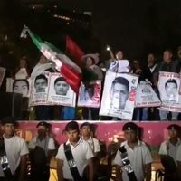 Padres de los 43 piden al gobierno de Peña "superar" la verdad histórica