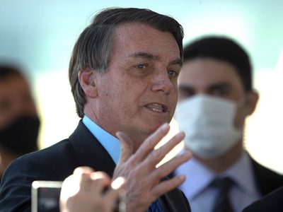 Jair Bolsonaro mencionó el caso de Chile para instar a los brasileños a votar: “No reclamen”
