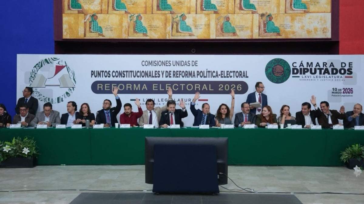 La votación en las Comisiones Unidas de Puntos Constitucionales y de Reforma Político Electoral