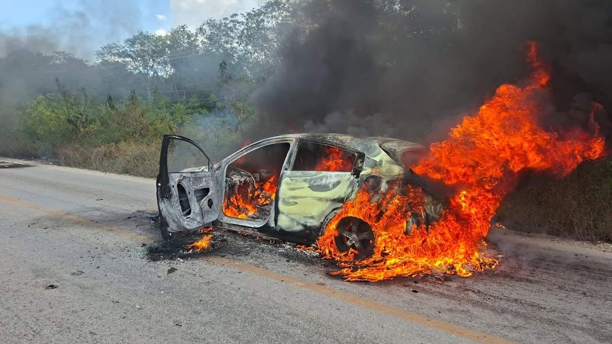 Autoridades Cercan Cancún por quema de vehículos tras muerte de “El Mencho”