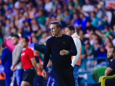 Vicente Sánchez deja de ser director técnico del Cruz Azul