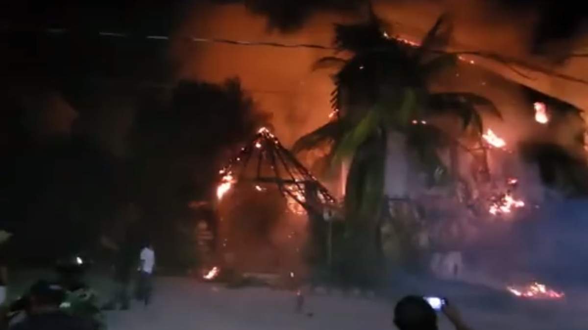 El incendio en Holbox
