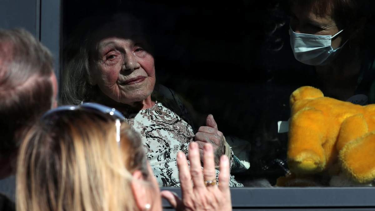 El mayor número de muertos por coronavirus en Europa fueron los adultos mayores, Fuente: (Twitter)
