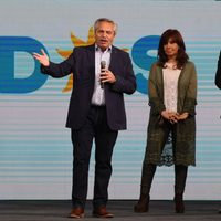 La ley de hidrocarburos se asoma en la agenda de Alberto Fernández, luego de las PASO