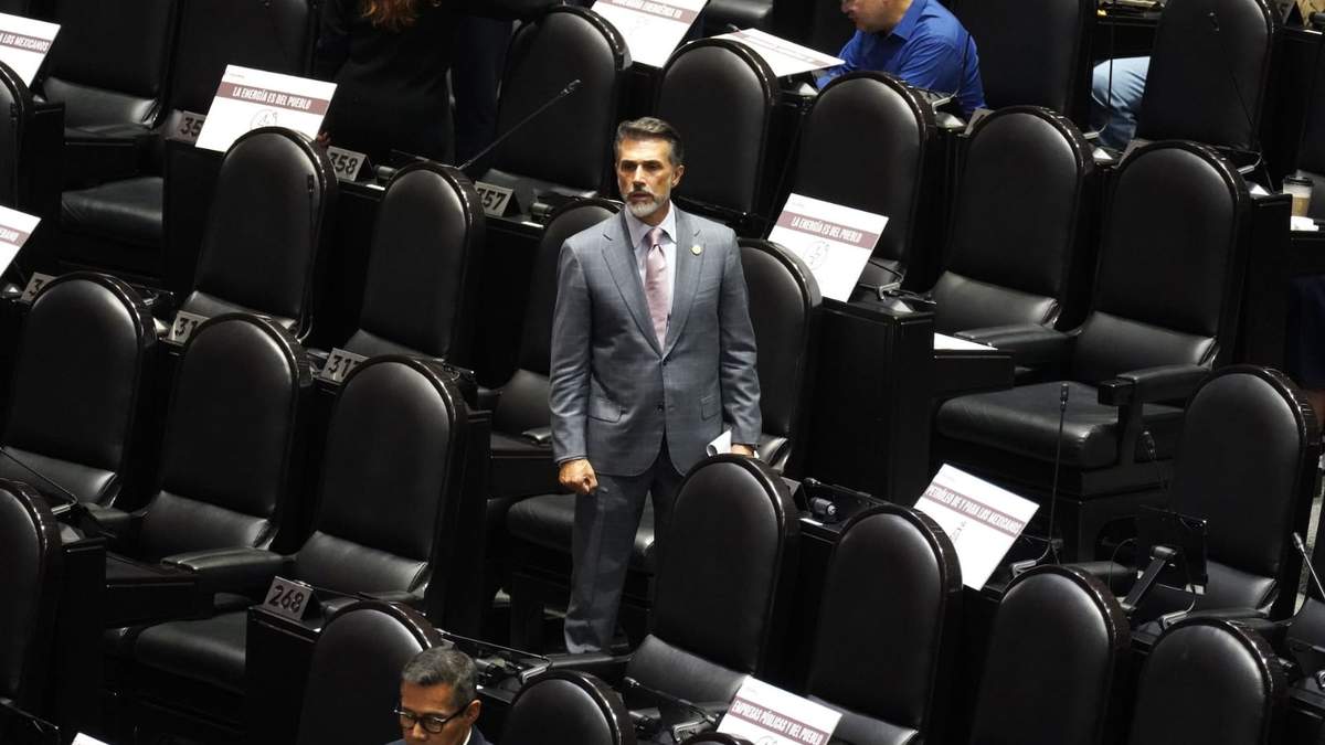 El diputado morenista Sergio Mayer