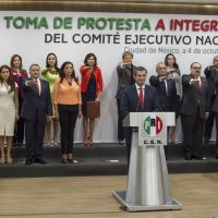 Excandidato implicado en fraude y esposa de Rubén Moreira, entre los nuevos integrantes del CEN del PRI