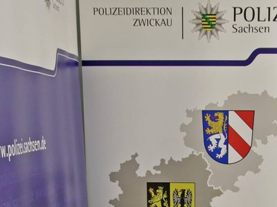 La Policía de Alemania incauta adornos navideños con símbolos nazis