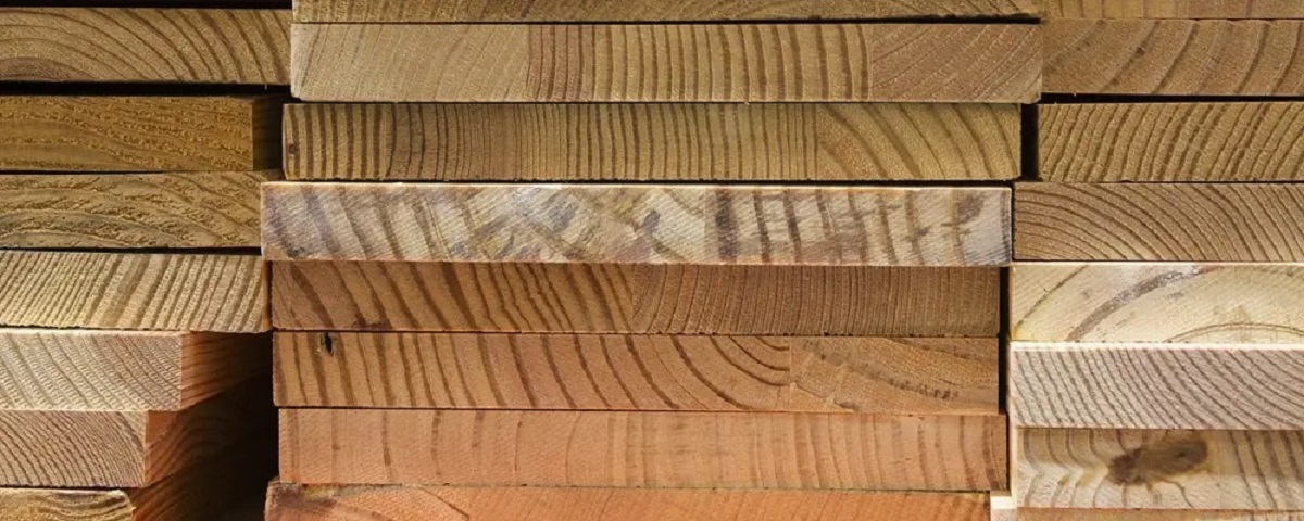 Pedazos de madera. Fuente: (Maderea)