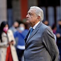 Tras el espaldarazo presidencial, una comparecencia a modo